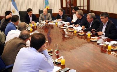 El Pacto Fiscal divide las aguas: mientras unos desaf�an a Vidal, otros lo piden a gritos
