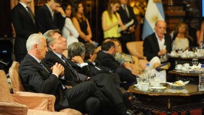 Cae la terna para defensor del Pueblo y se cumplir�n nueve a�os de acefal�a