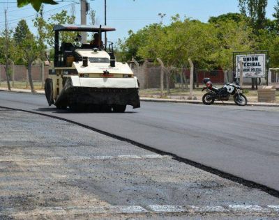 En el segundo semestre comenzar� el proceso para reparar otras 2 mil calles