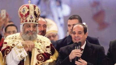 �Ninguno puede dividirnos�. Al Sisi abraza a los coptos