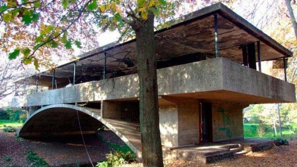 Peligra la continuidad de la Casa del Puente por falta de sanitarios