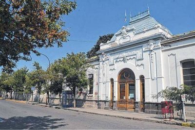 Profesionales de la salud municipal, en contra de la reducci�n horaria