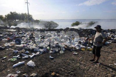 Basurales a cielo abierto, la principal amenaza para las aguas de la Set�bal