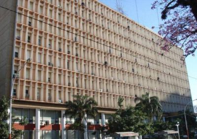 El gobierno afirma que cumpli� con el pago a las empresas y ellas no cumplieron con los choferes 