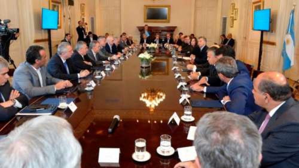 Salta pide fondos y asesoramiento para ajustar su planta estatal