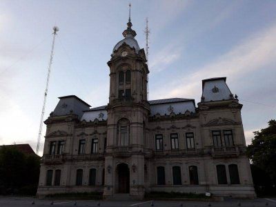 Seg�n Aprile, el distrito recibir� $31 millones m�s por el Pacto Fiscal