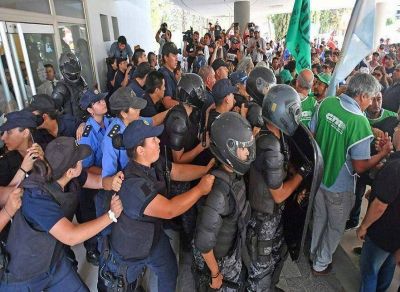 ATE Chubut fren� el embate del ajuste contra los trabajadores
