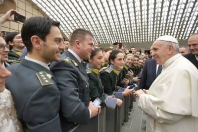 J�venes: �Sed portadores del amor de Cristo�