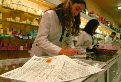Peligra la atenci�n de obras sociales en farmacias de Salta