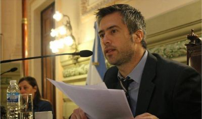 Busatto descart� una alianza entre el Frente Progresista y el PJ