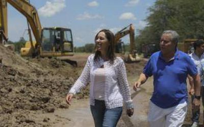 Vidal entreg� viviendas en Pergamino y recorri� obras de infraestructura en Arrecifes y Salto