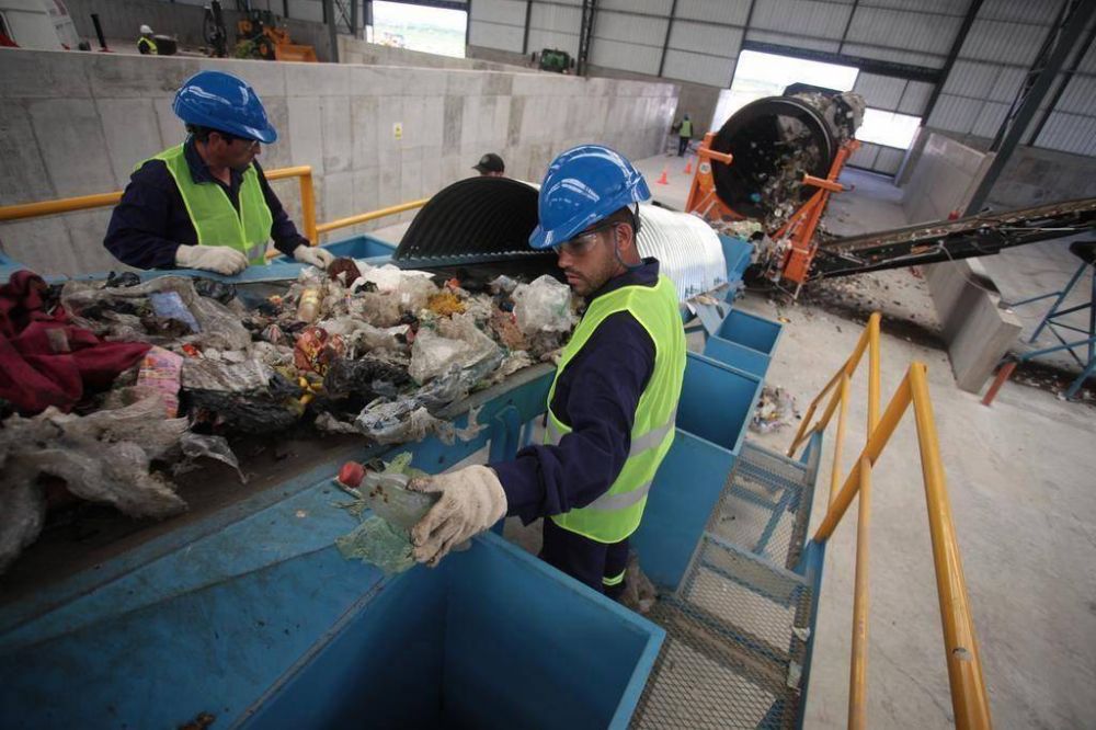 La prueba piloto de la nueva planta para tratar los residuos entra en la recta final