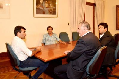 L�pez recibi� al flamante rector de la Universidad Nacional de Mar del Plata
