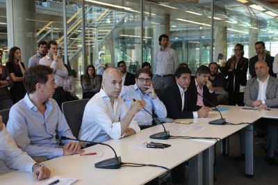 Larreta reduce cargos pol�ticos y la inversi�n en obras, para compensar la baja de impuestos