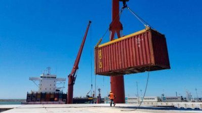 �El gobierno municipal no tiene inter�s en preservar la industria y la producci�n local�