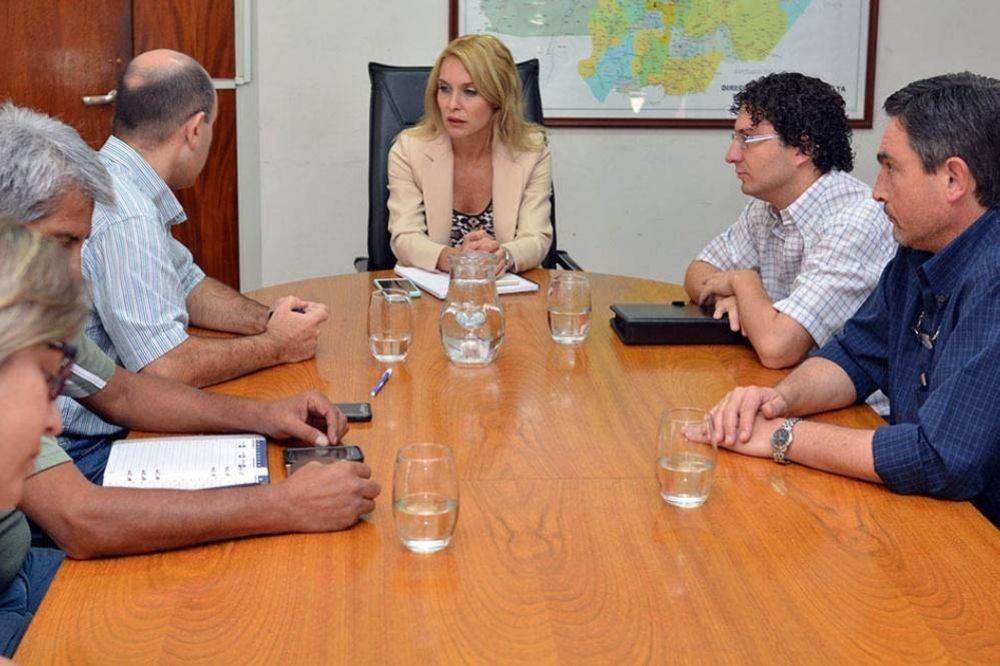 La ministra Bibini y legisladores de G�emes analizaron la situaci�n de la zona