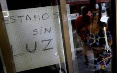 La lluvia trajo alivio y baj� la temperatura, pero contin�an los cortes de luz en la Provincia