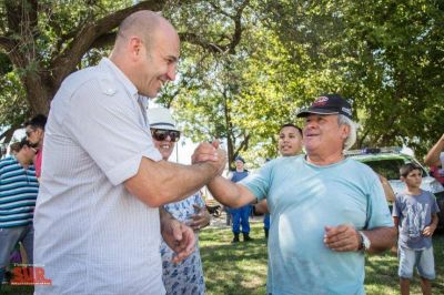Molina: �Cada vez m�s quilme�os vuelven a la Ribera porque la ven cuidada y segura�