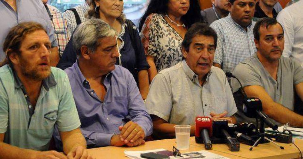 ATE dice que el decretazo de Macri es inconstitucional y viola derechos laborales