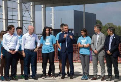 El Gobierno no da por ca�da la reforma laboral y quiere debatirla en abril