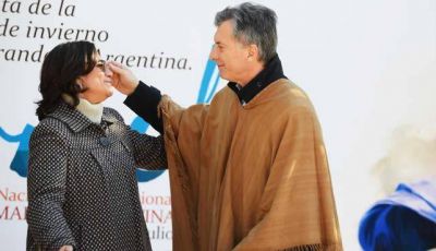 Macri viene a Catamarca, pero pide menos empleados en la Administraci�n P�blica
