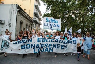 Docentes advierten que rechazar�n una oferta del 15%
