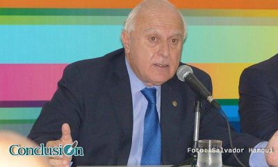 Lifschitz: �La Argentina est� cansada de blanco y negro, hay que construir s�ntesis�