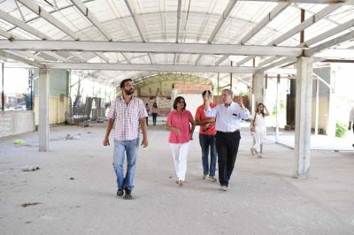 La Gobernadora recorri� obras del ISAC y de la Manzana del Turismo