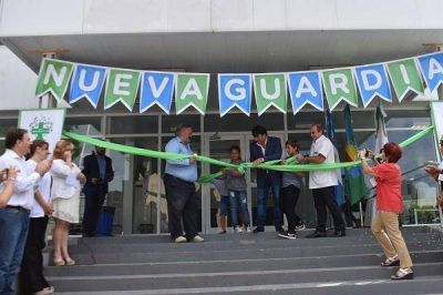 Kubar inaugur� la nueva guardia del Hospital Interzonal Vicente L�pez y Planes