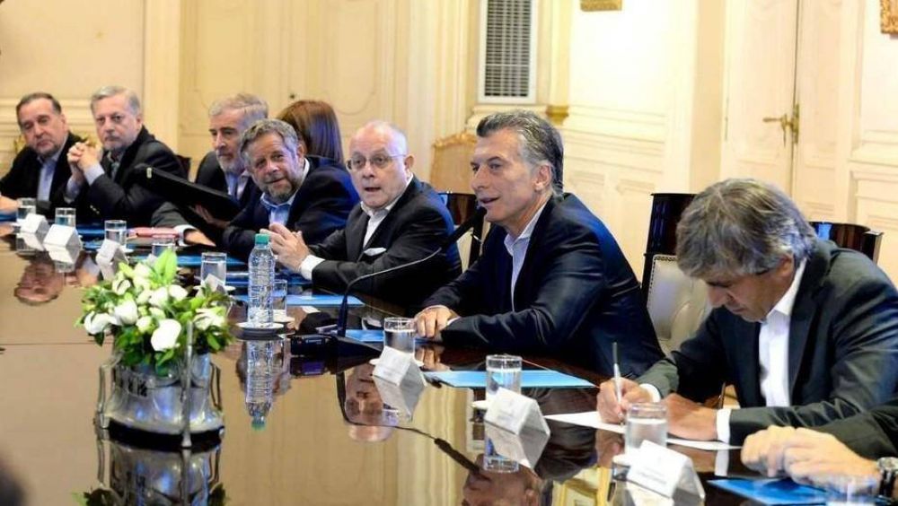 Mauricio Macri pidi un trato preferencial para diez gobernadores opositores