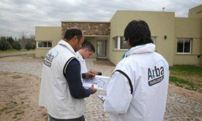 Provincia tambi�n aplica un fuerte reval�o y se incrementa el impuesto inmobiliario