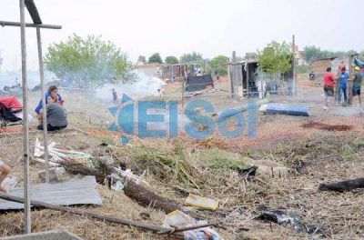 Toma de tierras en la zona oeste
