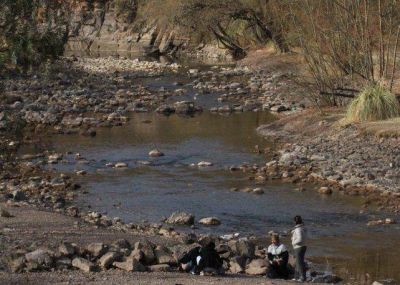 Mendoza y La Pampa acordaron un estudio t�cnico por el Atuel