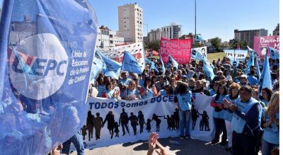 Docentes: la UEPC ir� por la inflaci�n m�s cl�usula gatillo