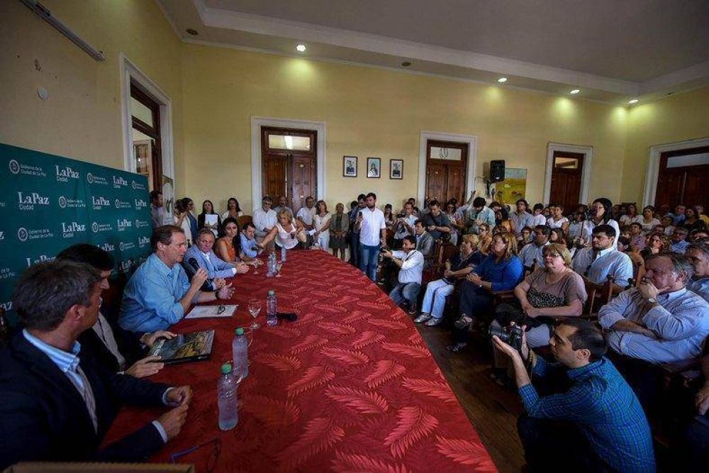 �No estoy para hacer especulaciones electorales�, remarc� Bordet en La Paz 