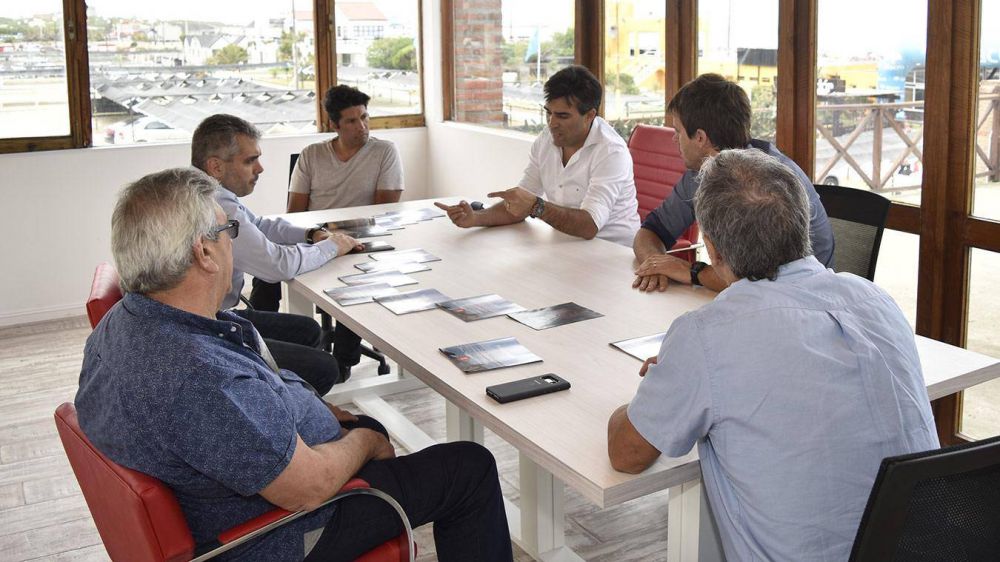 L�pez y Otero recibieron a funcionarios de Turismo de Naci�n en las nuevas instalaciones