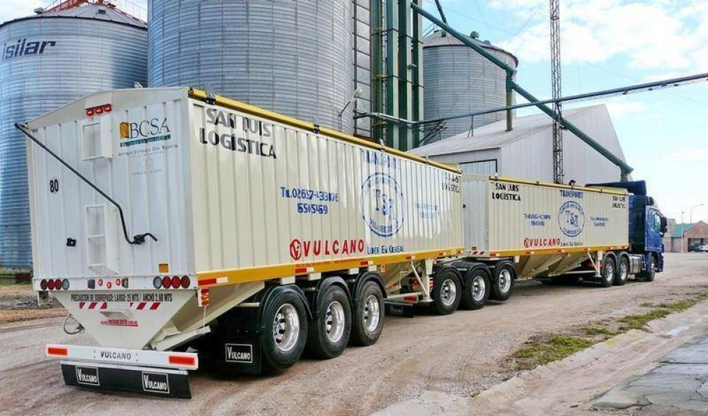 Realizaron la primera prueba piloto de transporte por bitren