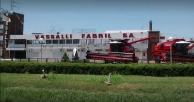 La f�brica de cosechadoras Vassalli confirm� 52 retiros voluntarios