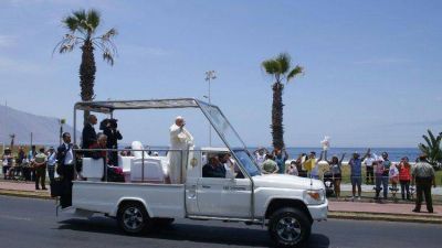 El Papa encontró a víctimas de la represión de los '70