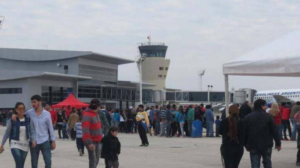 El Gobierno provincial gestiona incrementar los vuelos y aumentar las frecuencias
