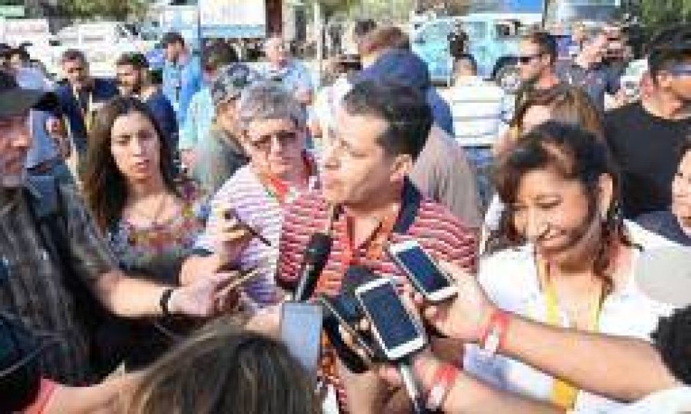 Habr� encuentro entre Sergio Casas y Paredes Urquiza