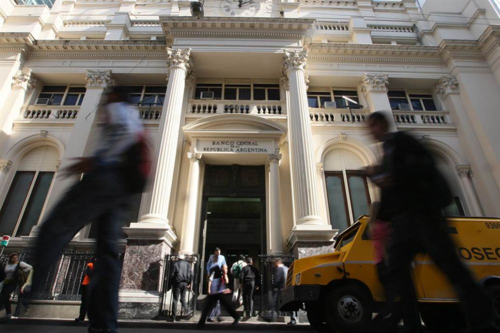 Los bancos no bajan la tasa de los cr�ditos pese a la nueva pol�tica del BCRA