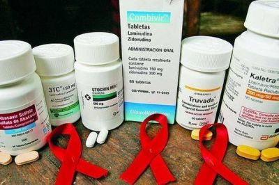 �Ajuste con enfermos de VIH? El gobierno suspendi� la compra de medicamentos para 70 mil personas
