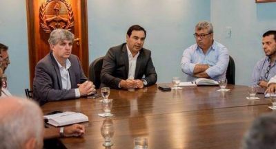 Vald�s alista mega proyecto h�drico