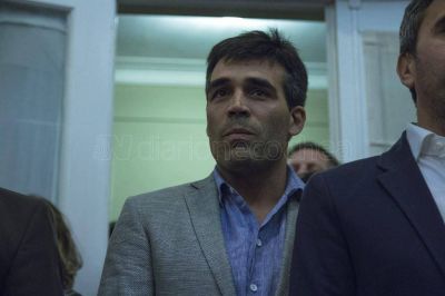 Encuesta: Casi el 80% de la gente desaprueba la gesti�n de Facundo Lopez