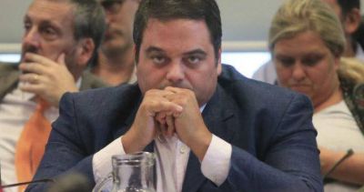 Carlos Triaca lleg� a un acuerdo con �Sandr�n� y el ministro busca desactivar el esc�ndalo
