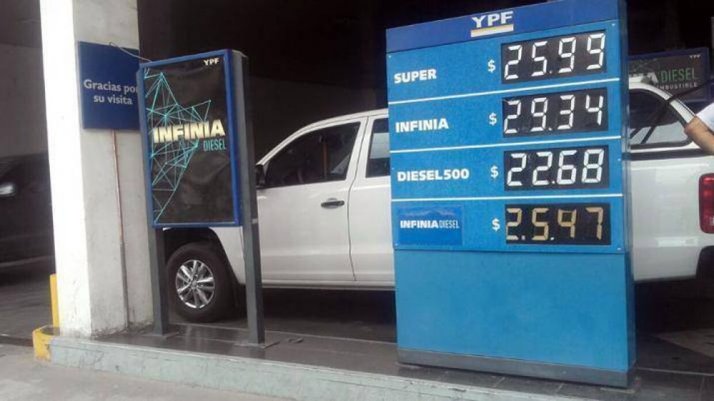 El aumento en las naftas lleg� a Santiago
