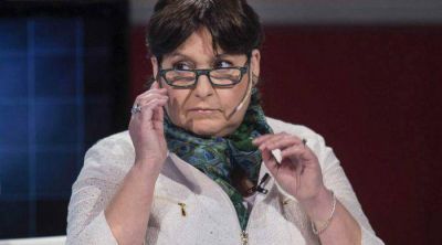 Oca�a vuelve a la carga contra Moyano por presunto lavado de dinero