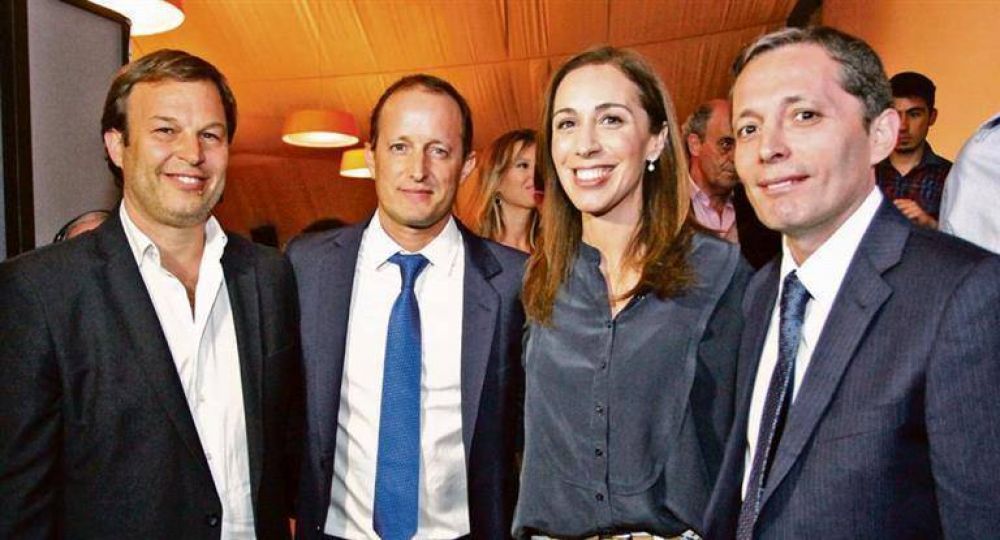 Massa y Randazzo descartan competir contra Vidal. Gobernadores piden PASO