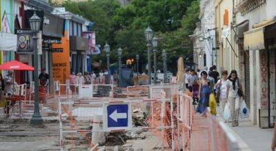 La Alameda, sin �lamos, tendr� que cambiar de nombre